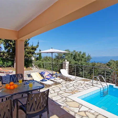 Villa Kalliphaeia 3 Bed Lefkada Tsoukaladhes